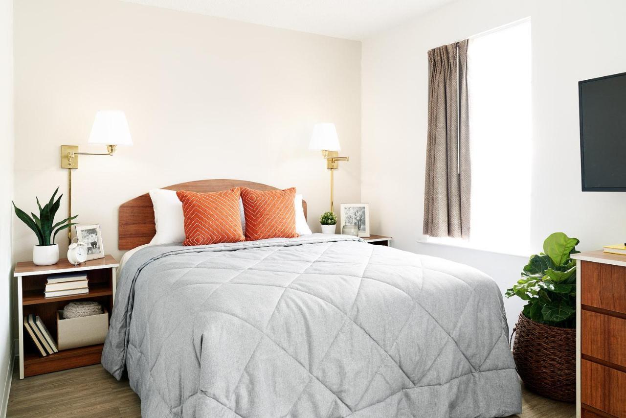 Intown Suites Extended Stay Atlanta Ga - Gwinnett Place Дълут Екстериор снимка